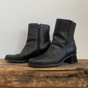 Vintage Black Leather Square Toe Boots (Size 7.5)